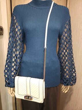 Rebecca Minkoff White Leather Bag with Iridescent Logo Plate& Chain